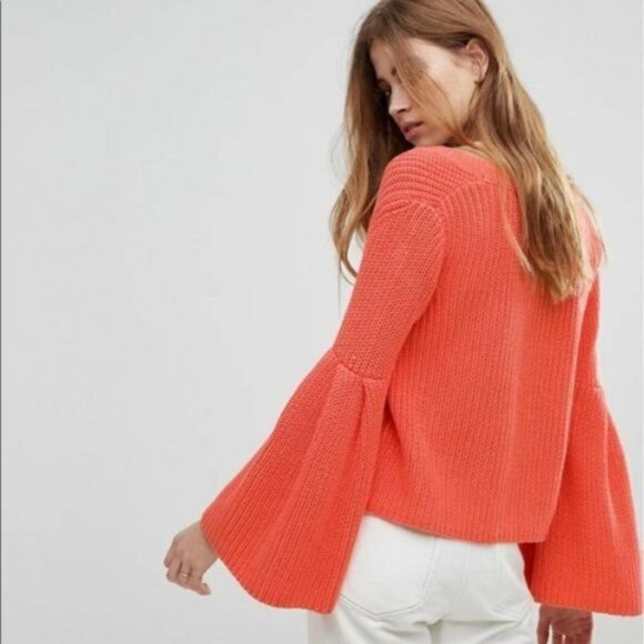 Free People Sweater Damsel Orange VNeck Ribbed Pullover Bell Sleeve - Picture 3 of 12